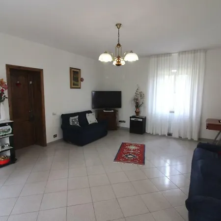 Vila Mengaccini Sleeps 8 Pool Air Con Wifi *