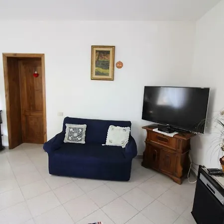 Mengaccini Sleeps 8 Pool Air Con Wifi Casella (Umbria)